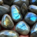 La labradorite: un cristallo per la mente 3 labradorite
